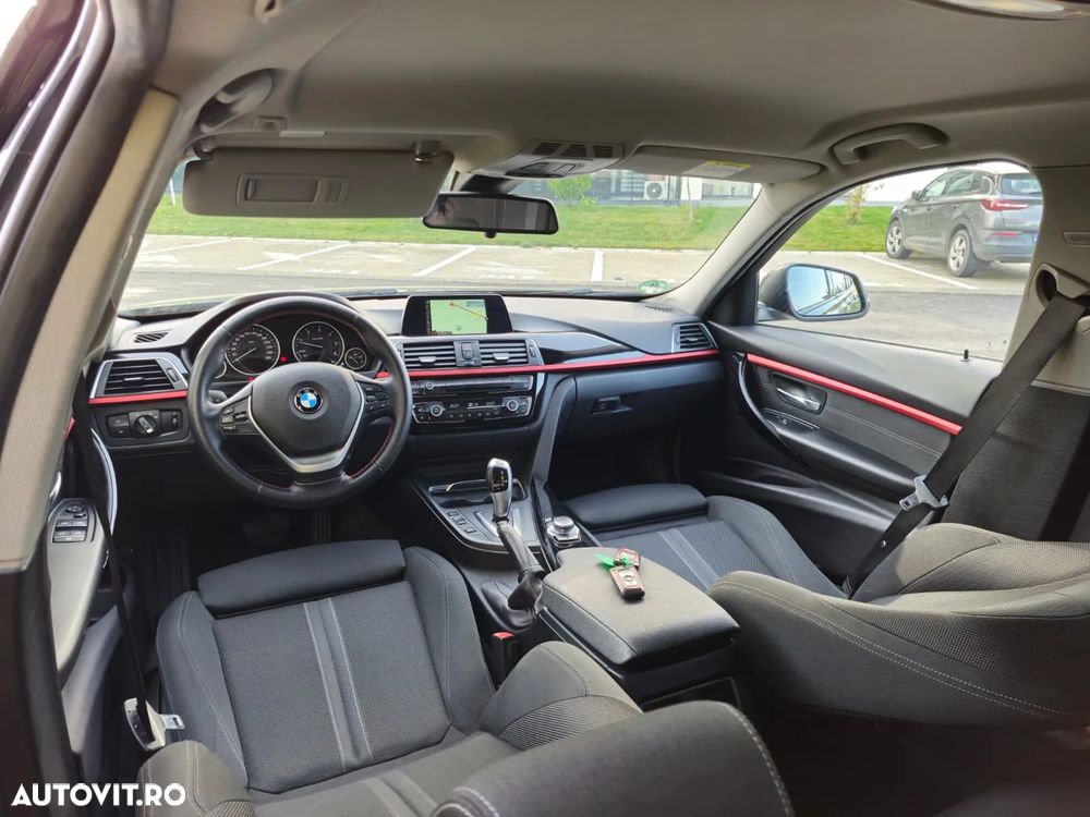 BMW Seria 3 318d Touring Aut. Sport Line - 7