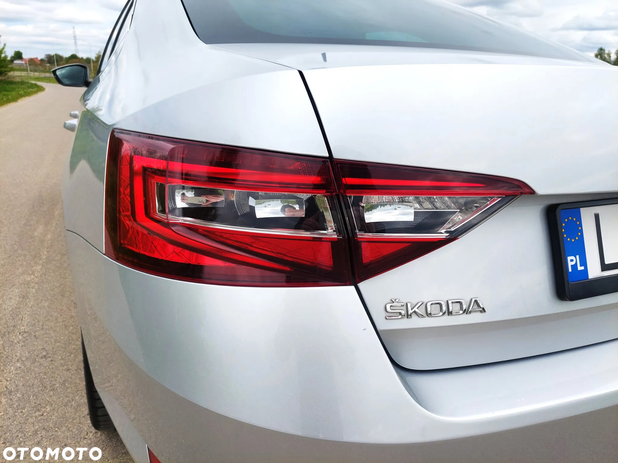 Skoda Superb 2.0 TDI Style DSG - 38