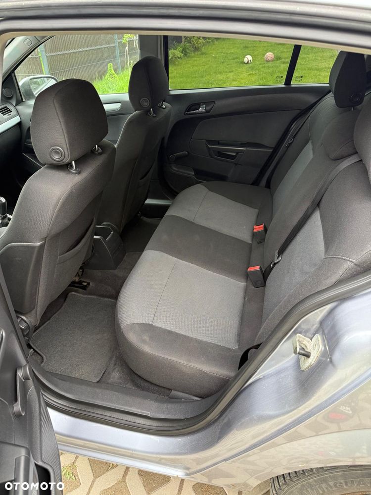 Opel Astra - 23