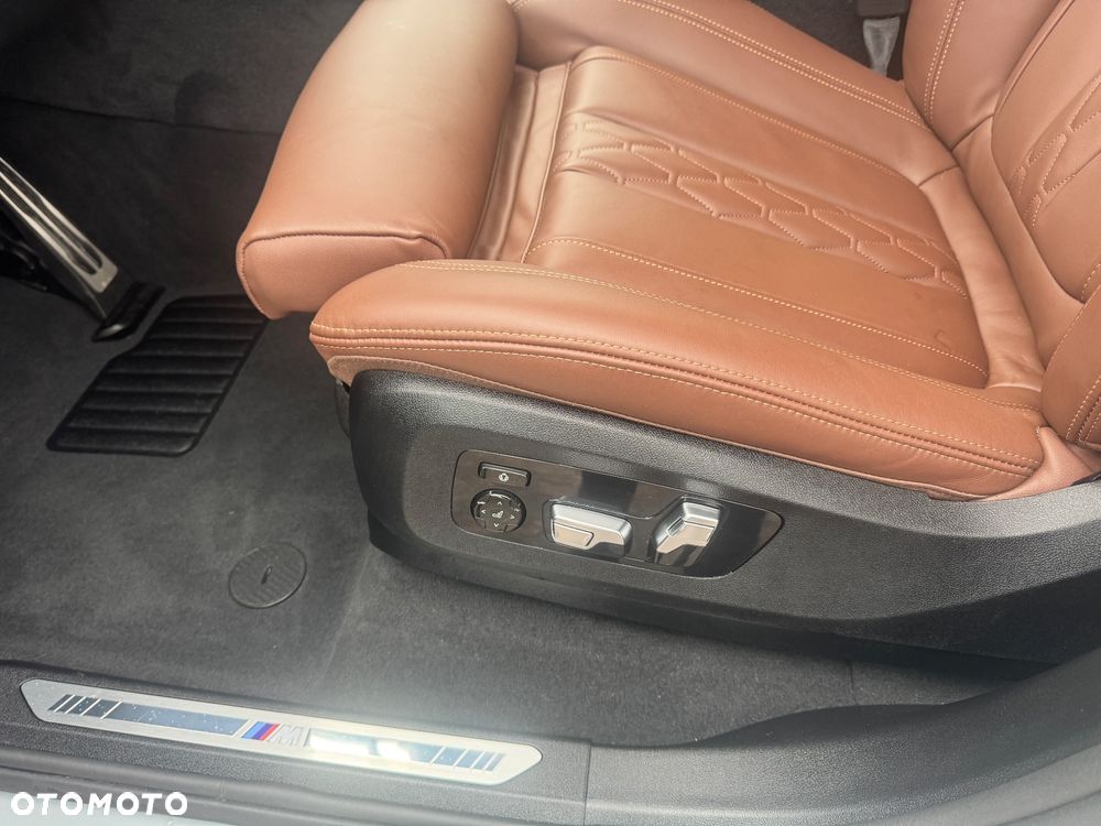 BMW X5 xDrive30d sport - 11