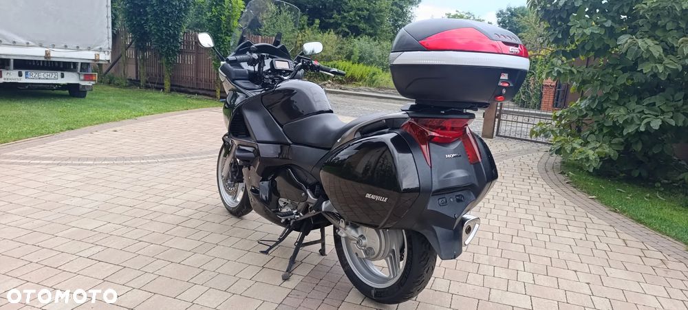 Honda Deauville - 7