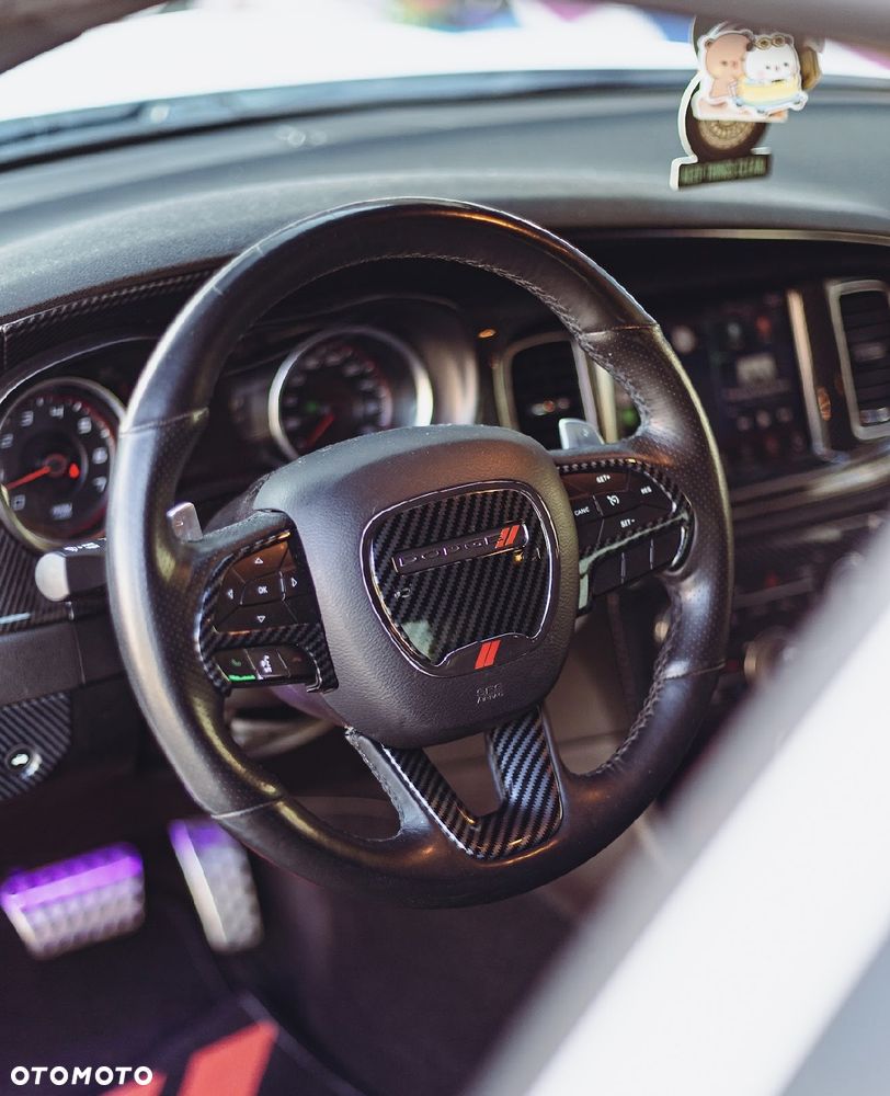 Dodge Charger 6.4 Scat Pack - 17