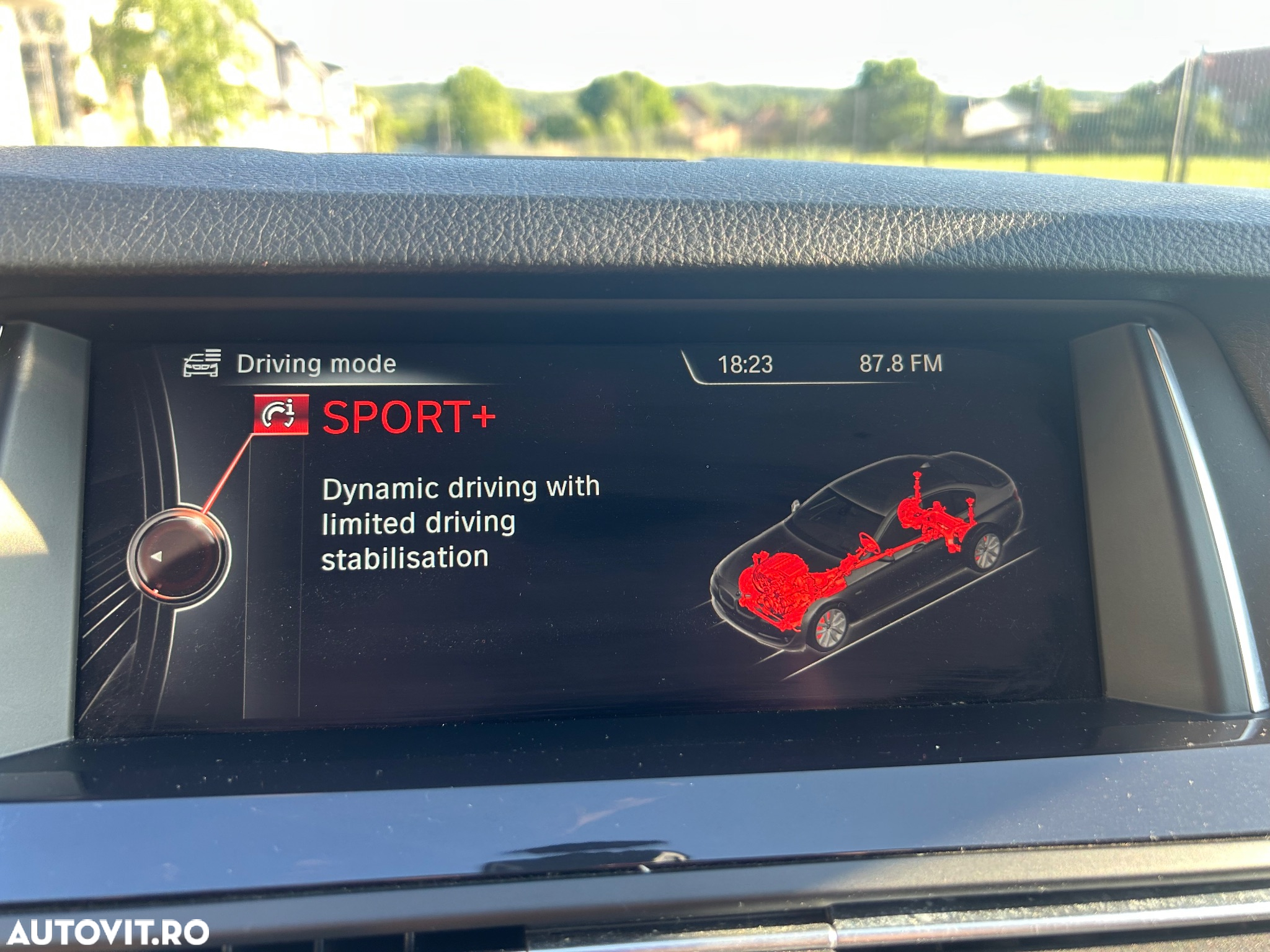 BMW Seria 5 525d xDrive AT - 18