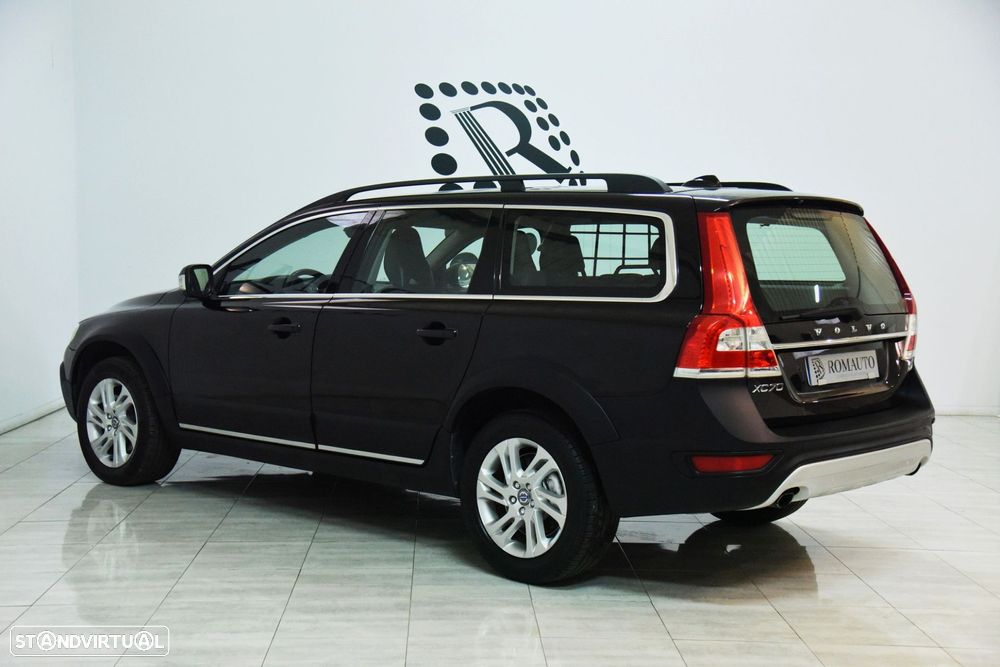 Volvo XC 70 2.0 D4 Momentum Geartronic - 10