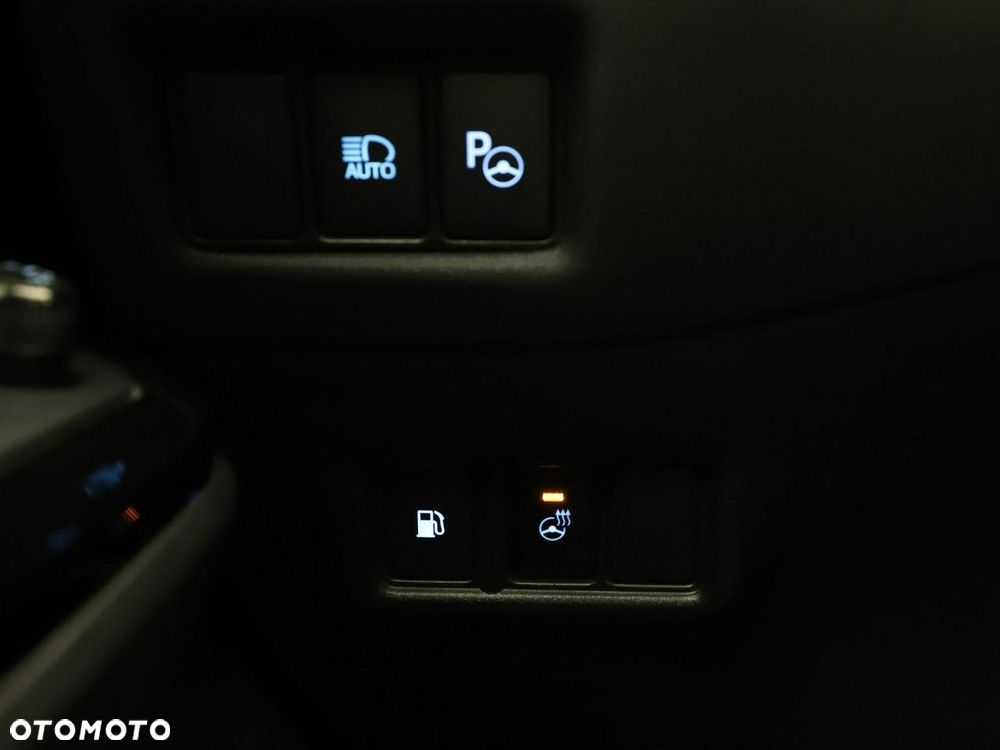 Toyota C-HR 2.0 Hybrid Executive - 34