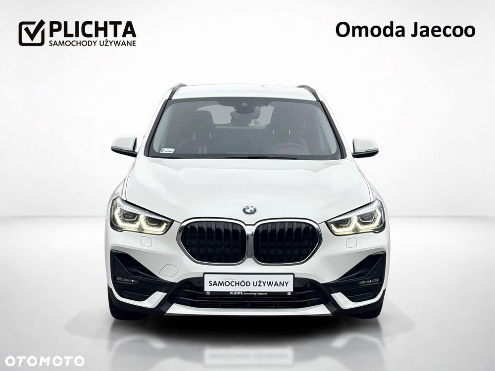 BMW X1 sDrive18i Sport Line - 9