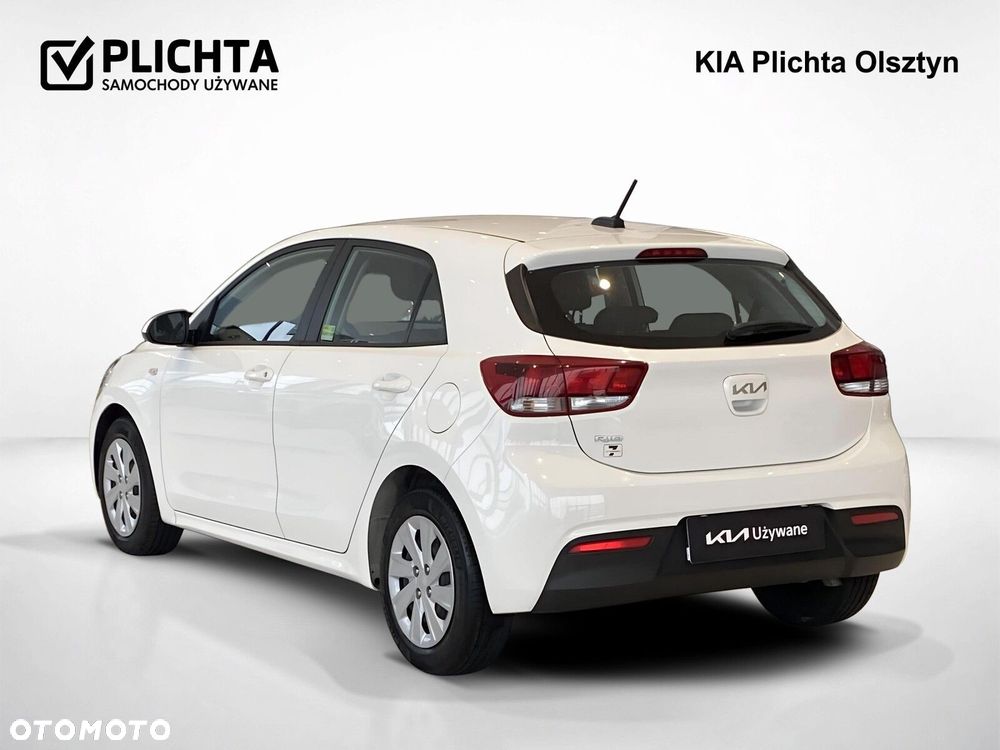 Kia Rio - 3