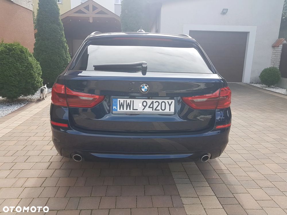 BMW Seria 5 530i xDrive GPF Luxury Line sport - 5