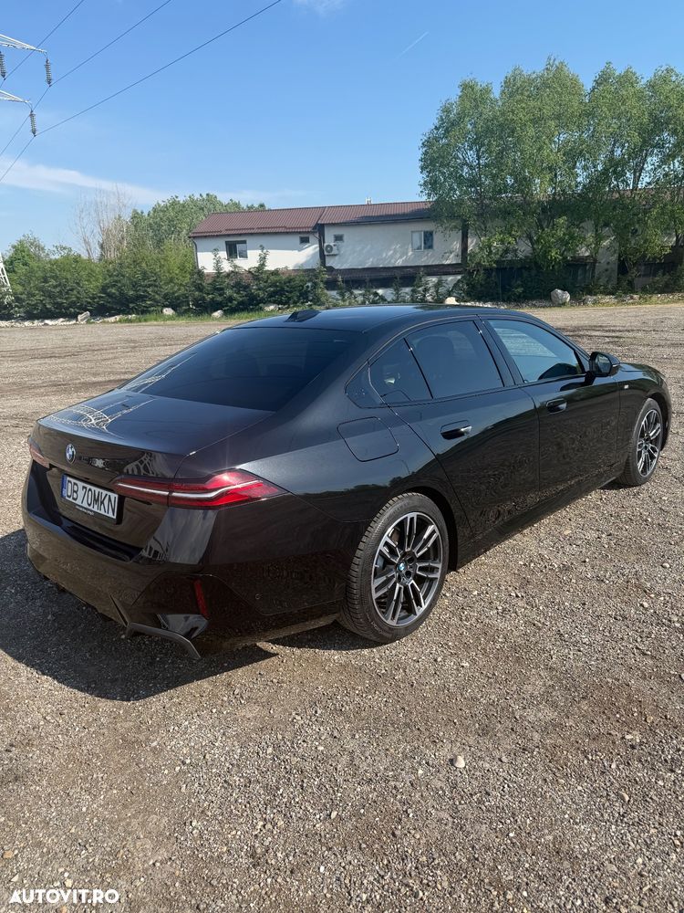 BMW Seria 5 520d xDrive Aut. - 4