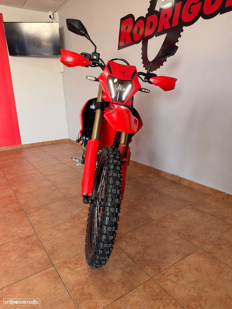 QJ Motor COV 125X - OFERTA DE EQUIPAMENTO + CARTÃO DE DESCONTO EM COMBUSTÍVEL - 5