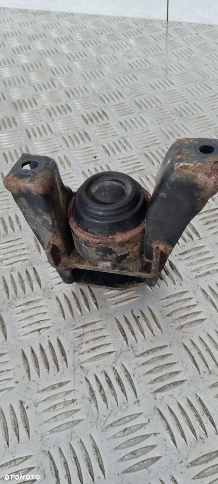 Toyota Rav4 II 1.8 Poduszka Skrzyni Silnika - 2