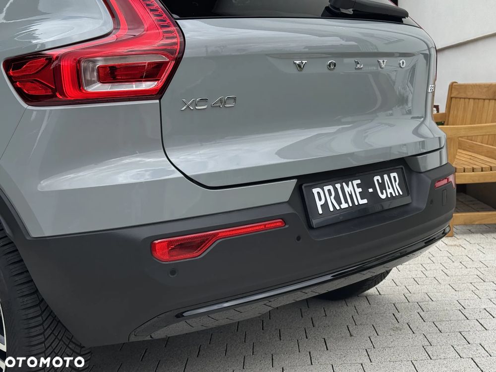 Volvo XC 40 B3 B DKG Plus Dark - 10