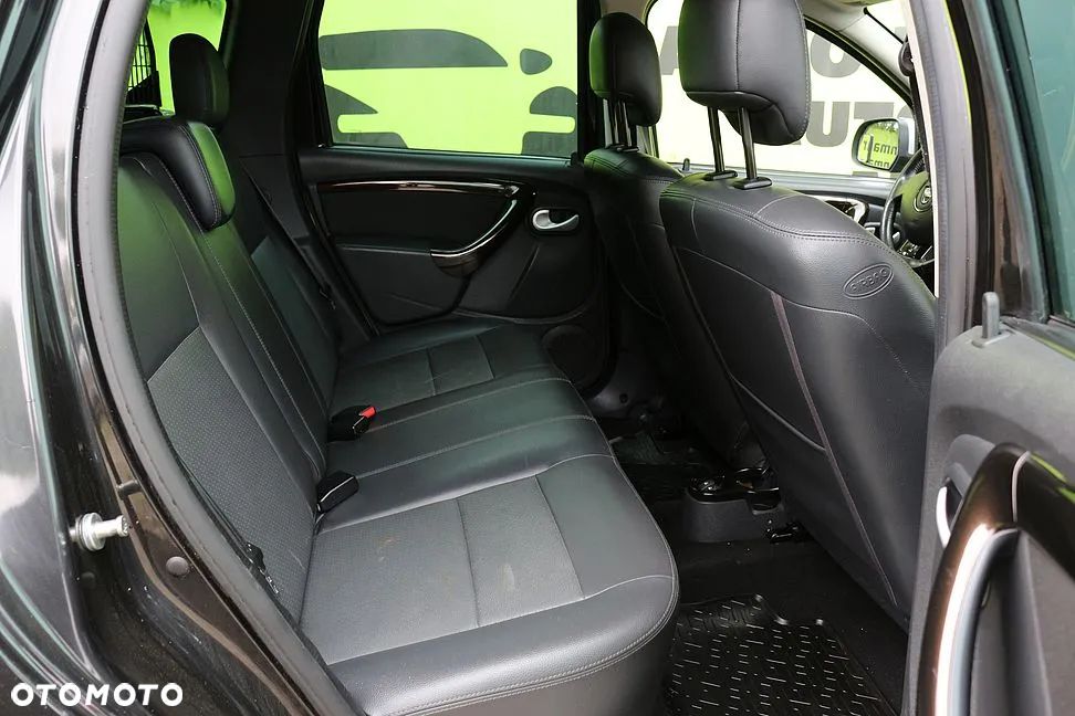Dacia Duster 1.6 16V 4x4 Prestige - 21