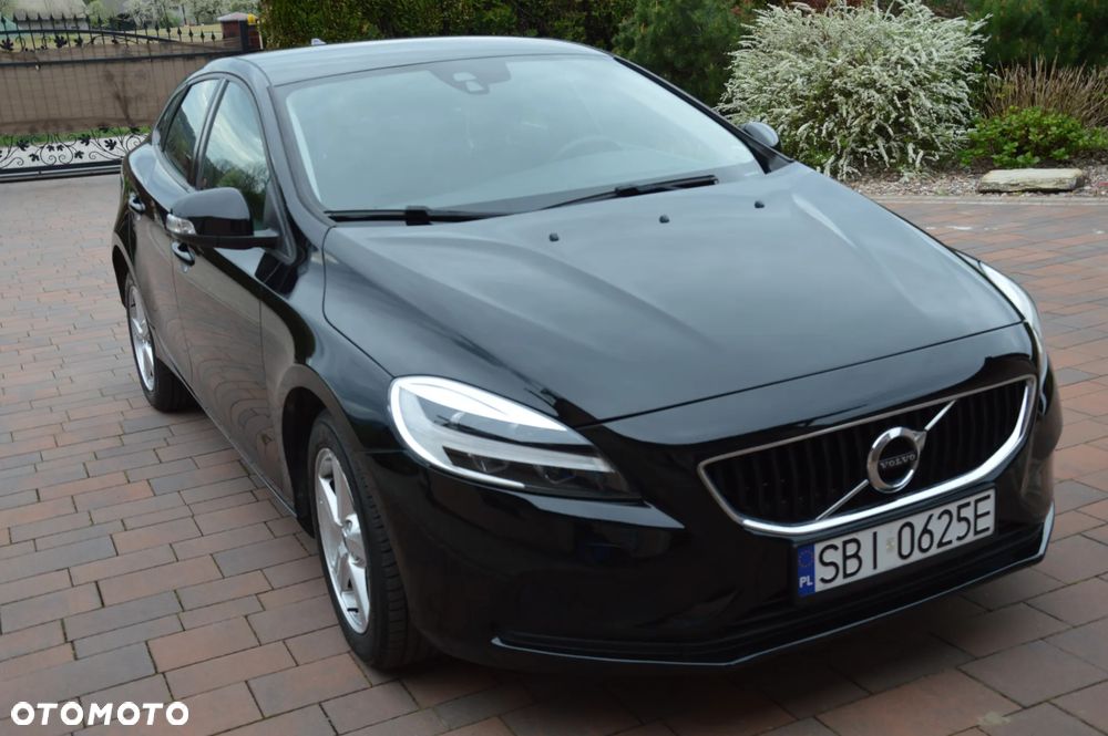 Volvo V40 T2 - 9