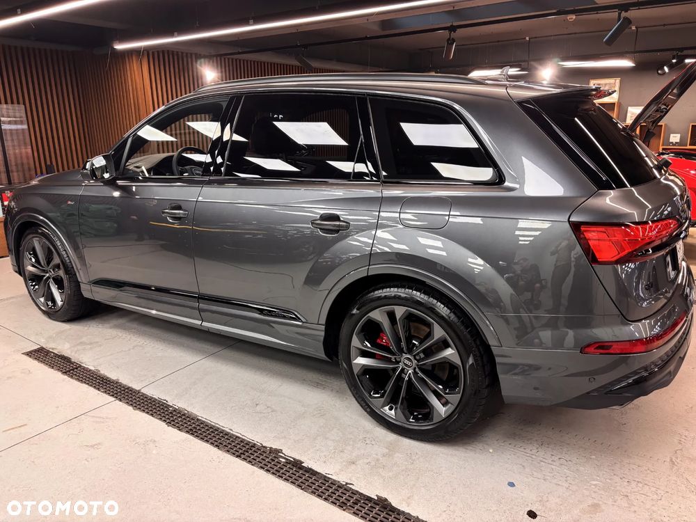 Audi Q7 - 14