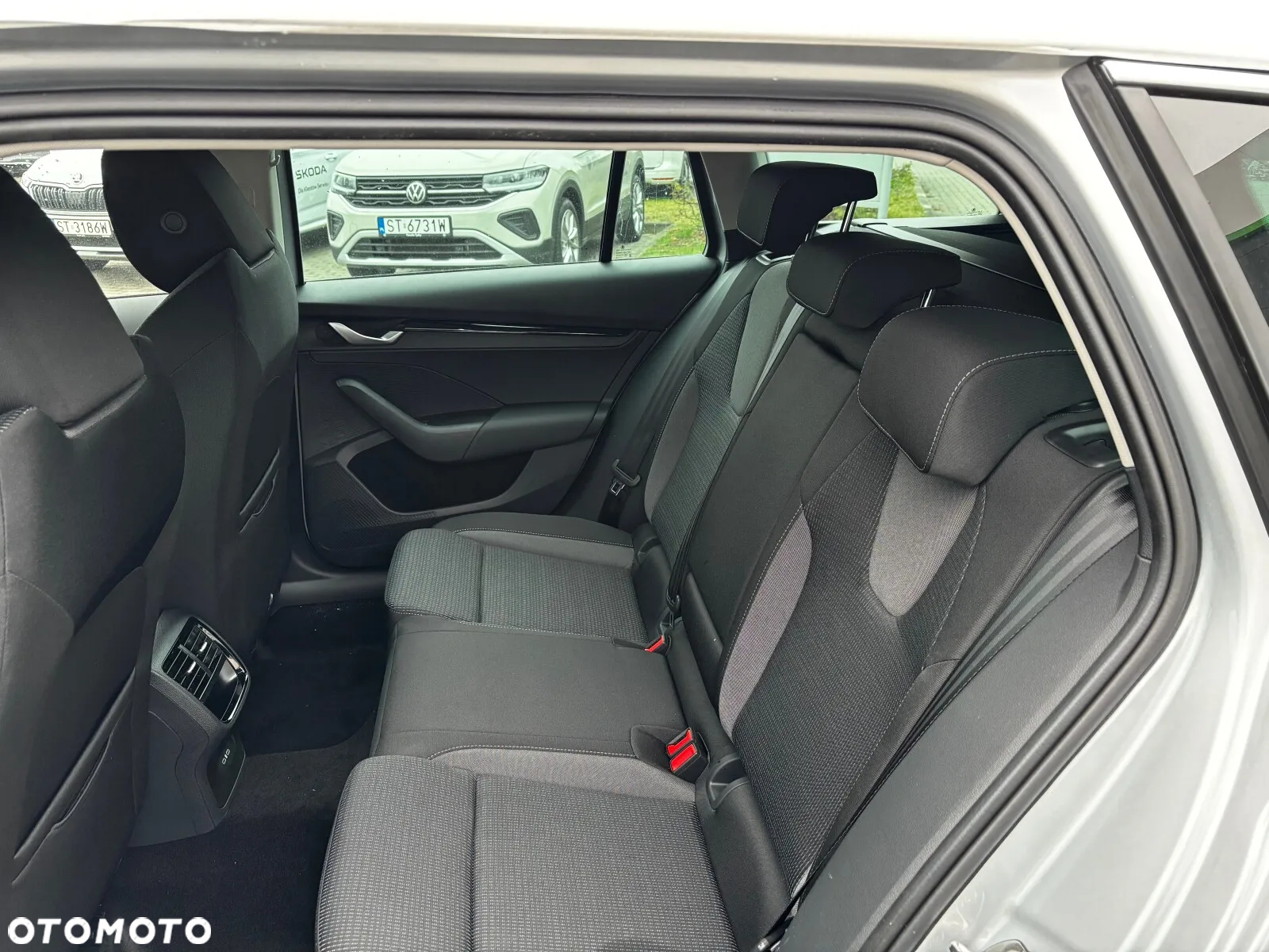 Skoda Octavia 1.5 TSI mHEV Selection DSG - 15