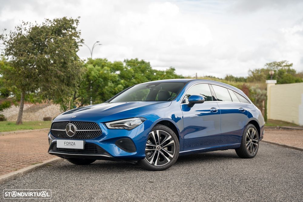 Mercedes-Benz CLA 250 e 8G-DCT Special Edition - 17