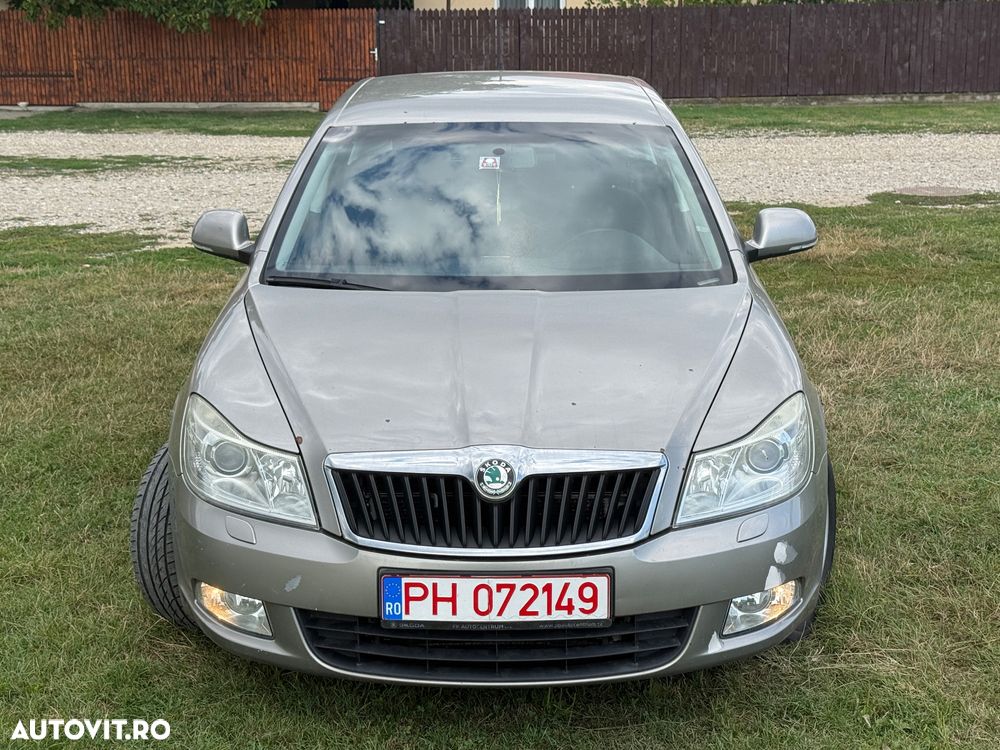Skoda Octavia 2.0 TDI DPF Elegance - 2