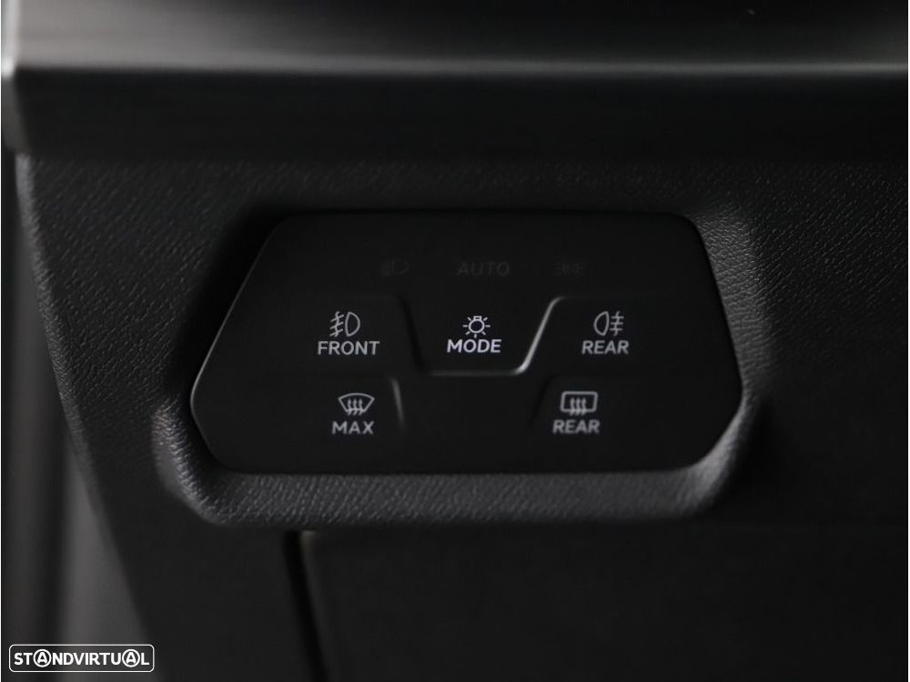 Cupra Formentor 1.4 e-Hybrid DSG VZ - 32