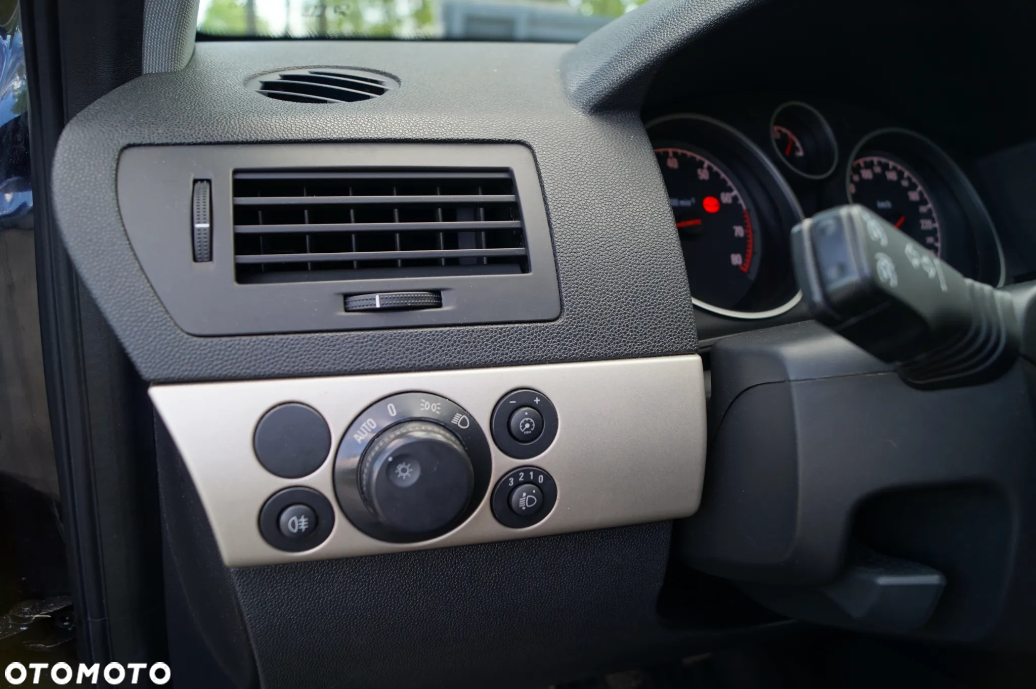 Opel Astra III 1.6 111 - 17