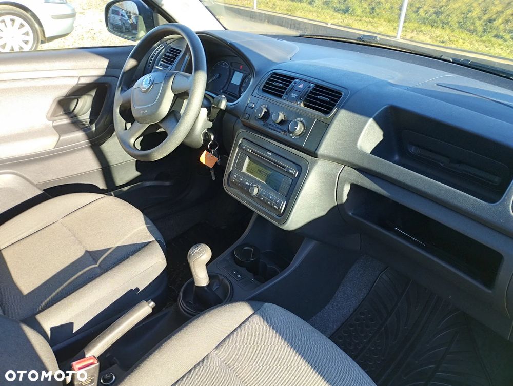 Skoda Fabia 1.4 16V Ambiente - 21