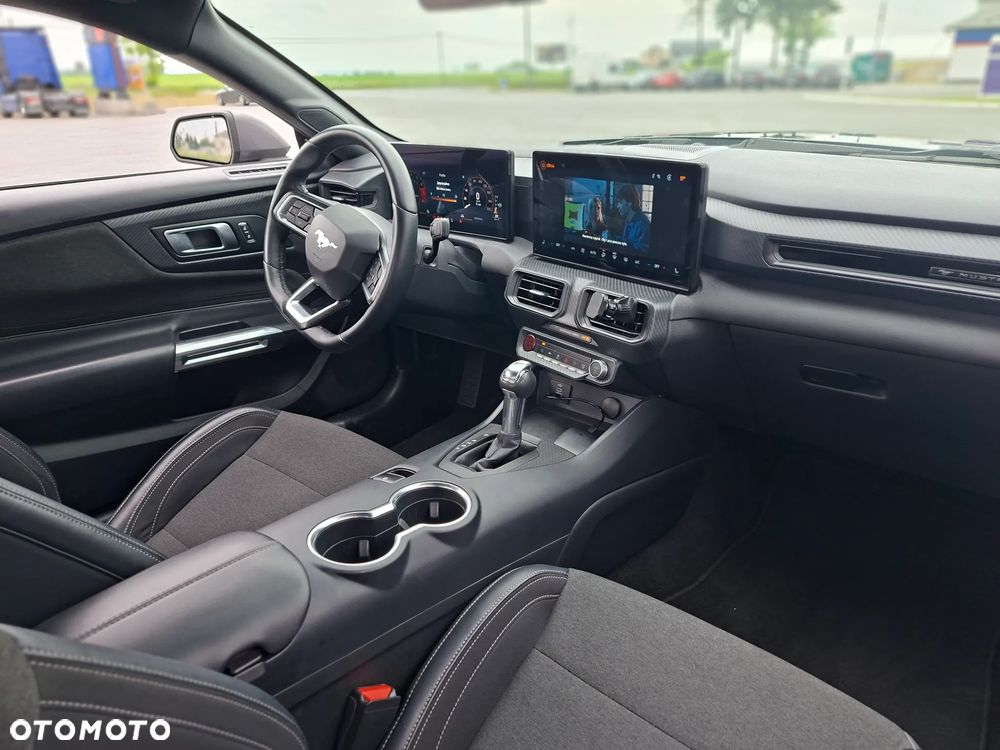 Ford Mustang 2.3 Eco Boost - 17