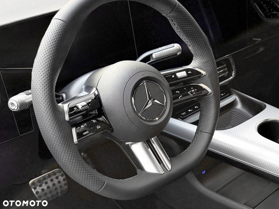 Mercedes-Benz CLA 200 mHEV 8G-DCT - 13