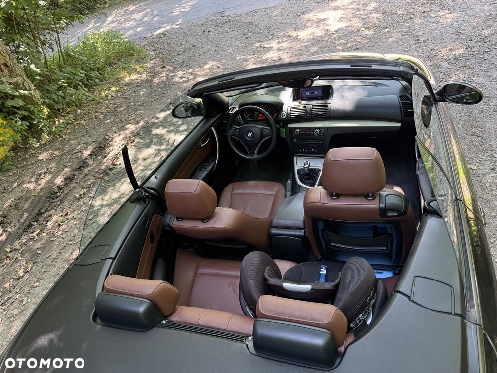 BMW Seria 1 118i Edition Sport - 16
