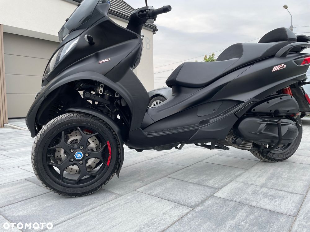 Piaggio MP-3 - 7
