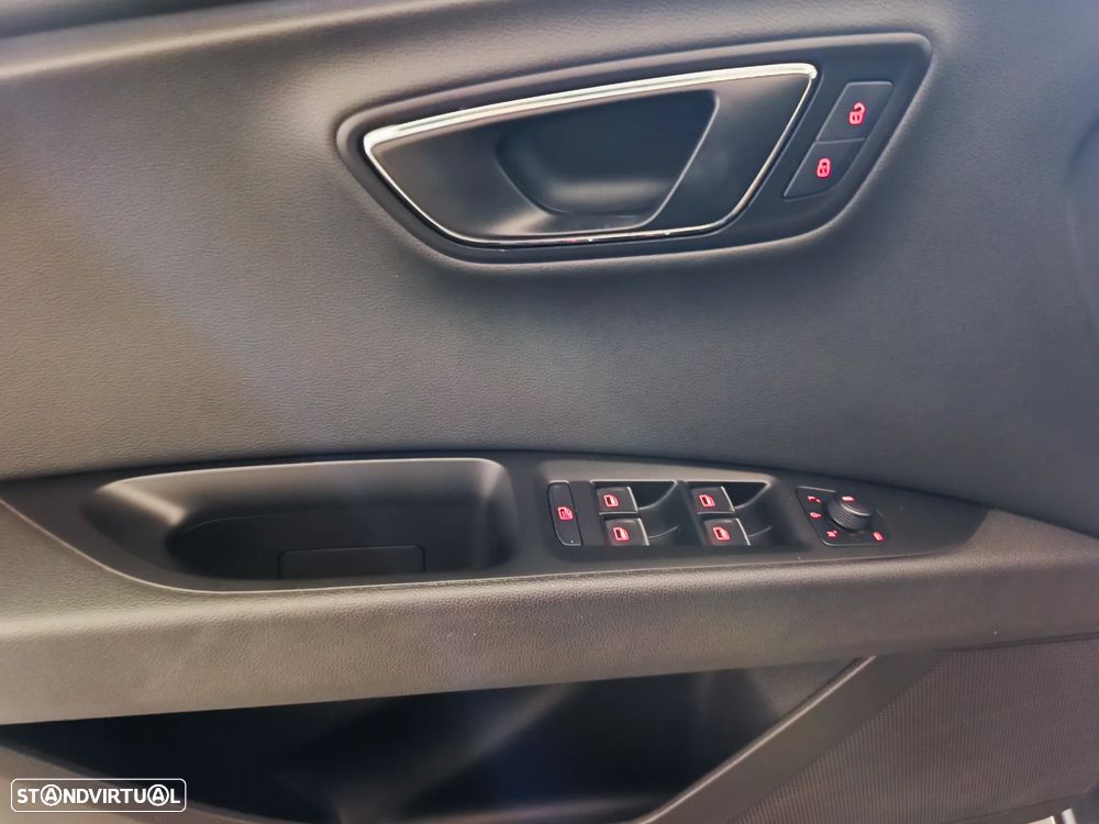 SEAT Leon ST 2.0 TDI FR S/S - 11