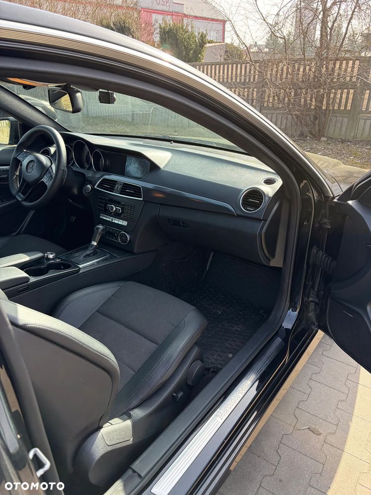 Mercedes-Benz Klasa C 250 (BlueEFFICIENCY) 7G-TRONIC - 17