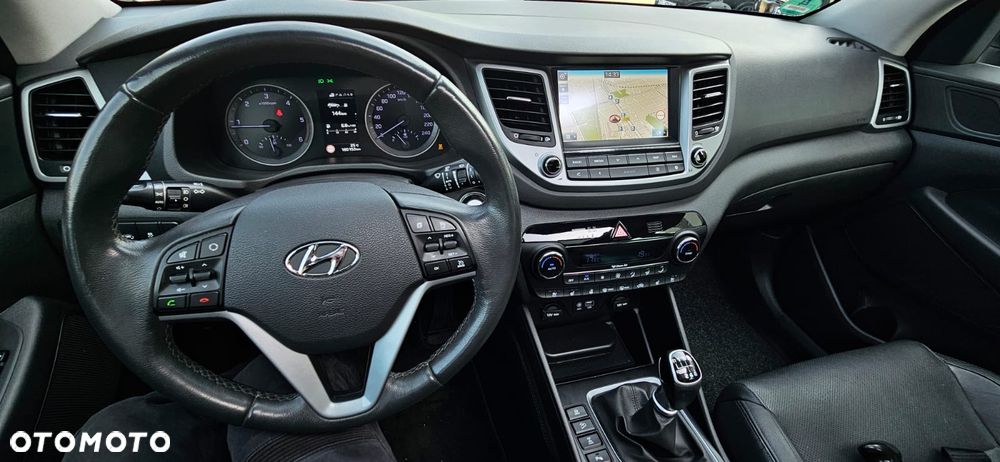 Hyundai Tucson blue 2.0 CRDi 4WD Premium - 31