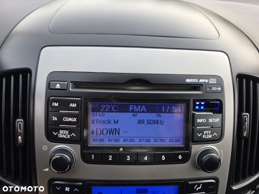 Hyundai i30 1.4 Base + World Cup - 19