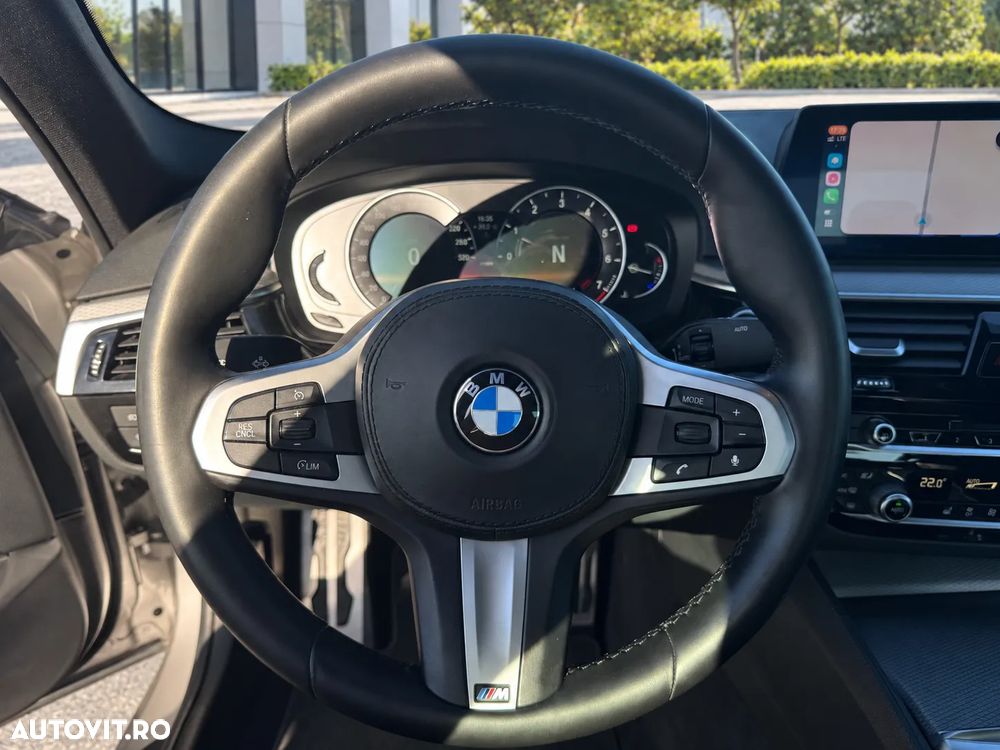 BMW Seria 5 520i AT MHEV - 7
