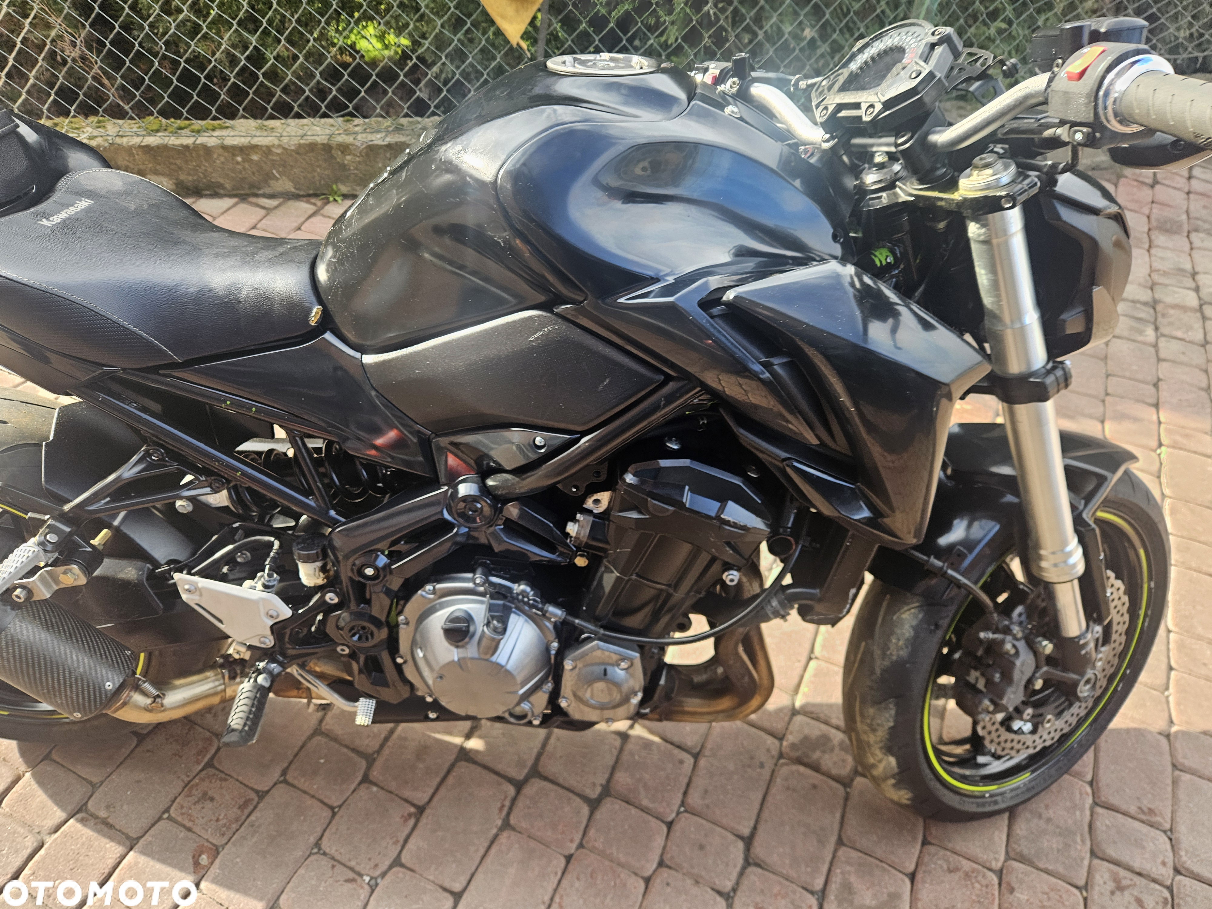 Kawasaki Z 900 - 22