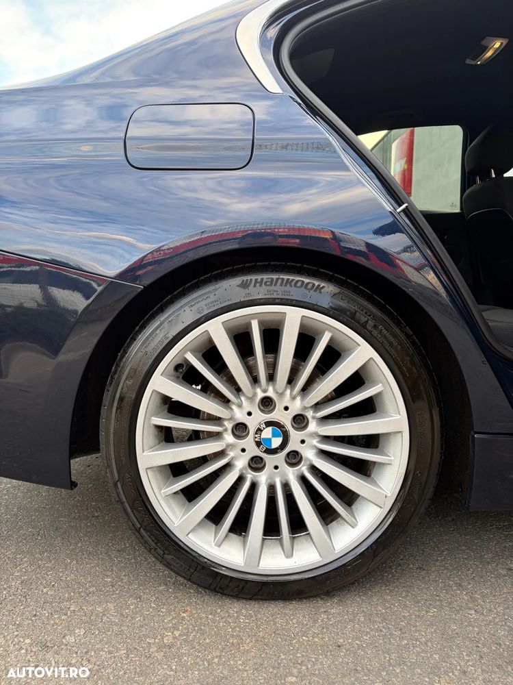 BMW Seria 3 316d Aut. Luxury Line - 11
