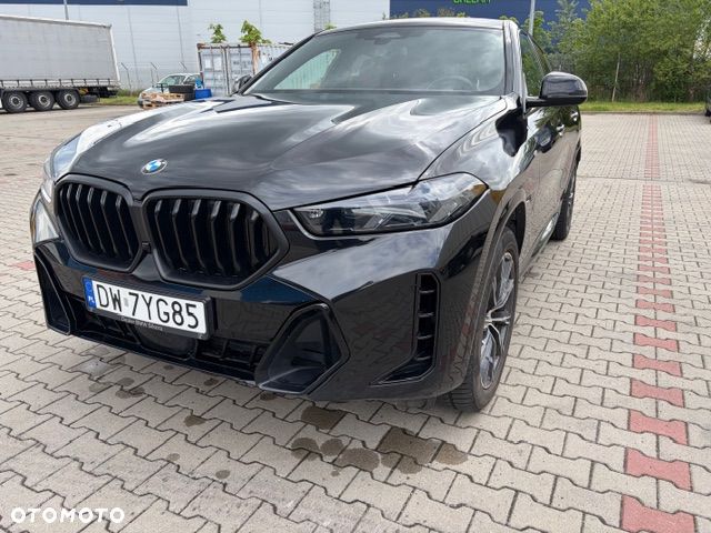 BMW X6 - 12