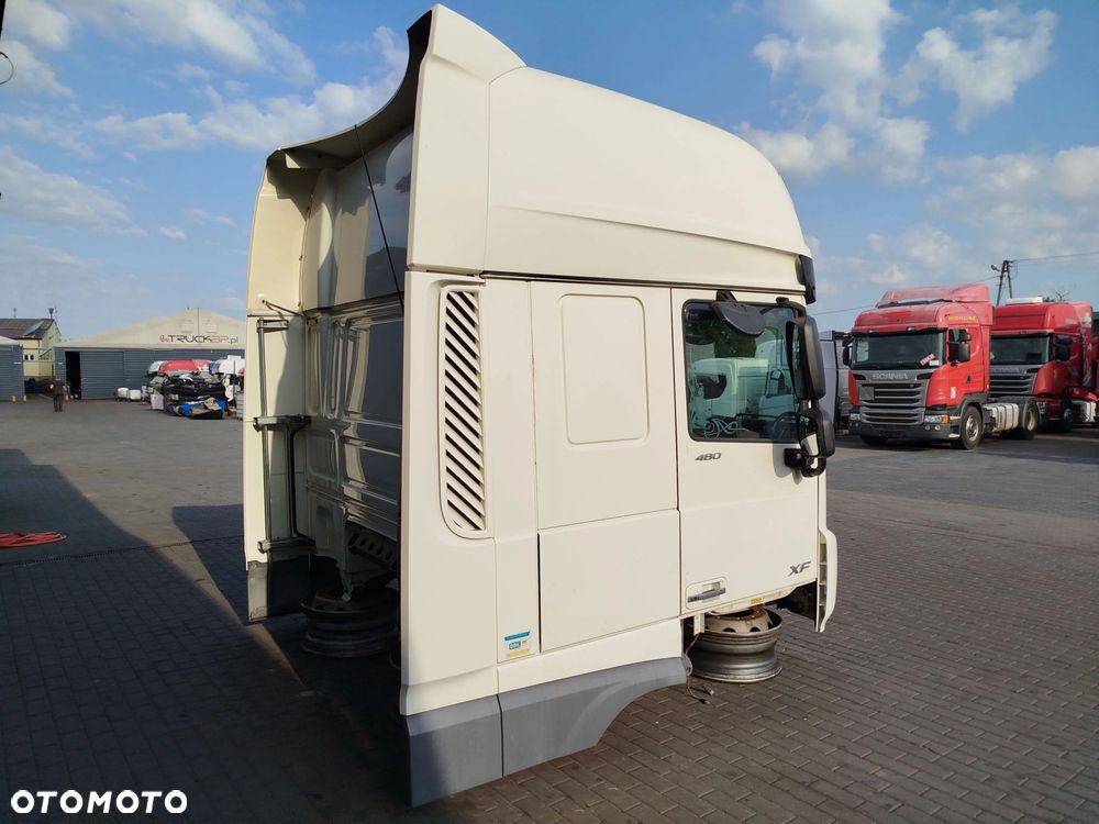 KABINA DAF XF 106 LIFT - 4