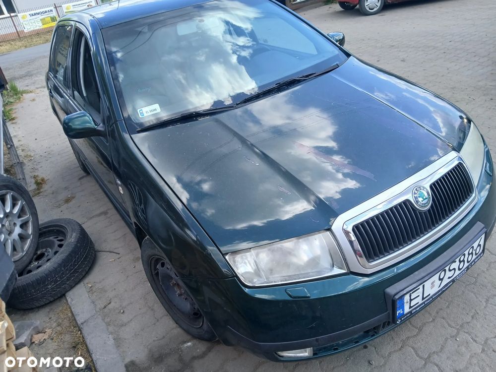skoda fabia I LF8C maska zderzak lampa grill błotnik drzwi zbiornik paliwa szyba lusterko klamka - 2