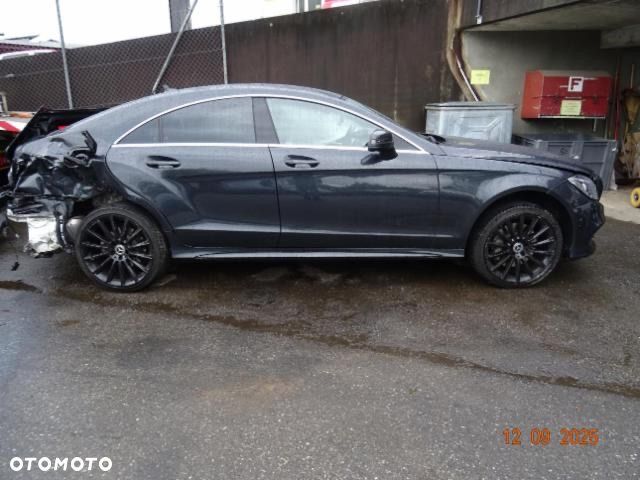 Mercedes-Benz CLS 400 4Matic 7G-TRONIC - 25