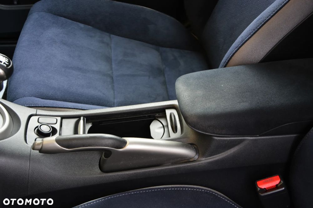 Hyundai i30 2.0 Premium - 35