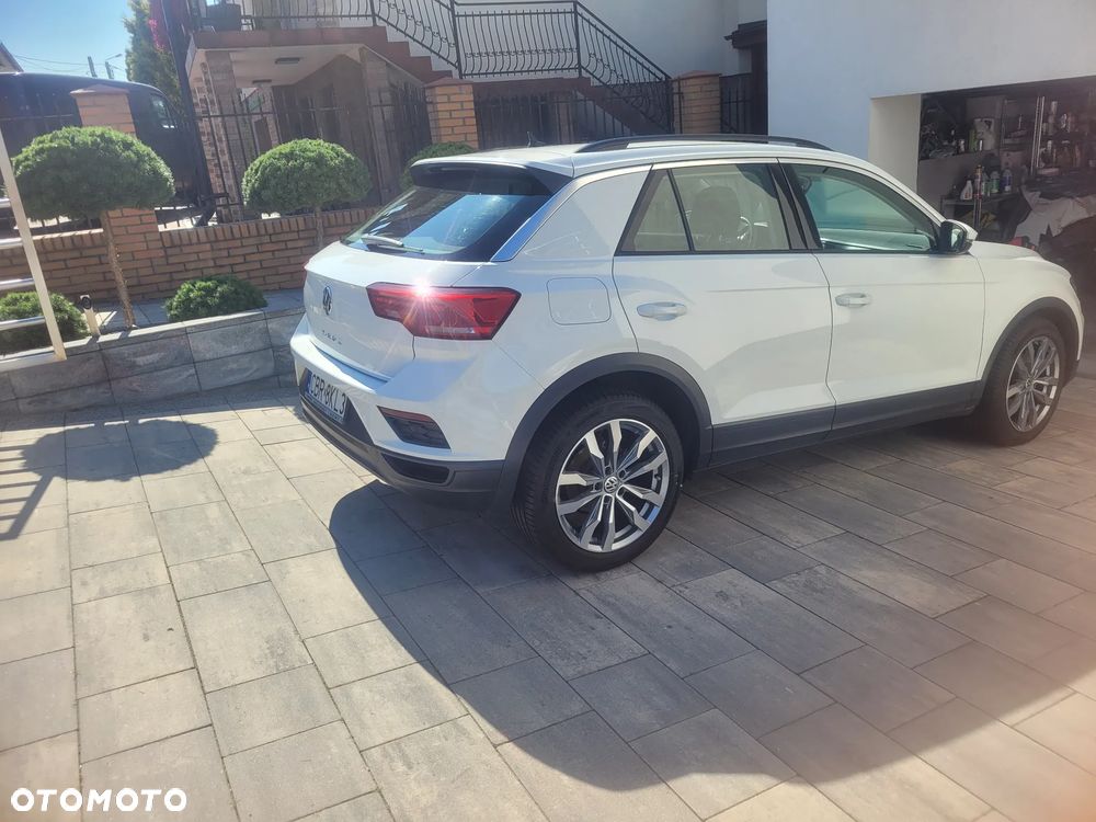 Volkswagen T-Roc - 11
