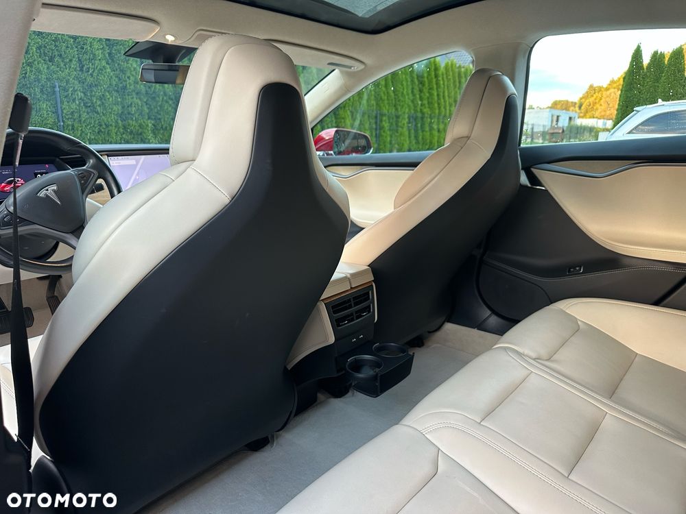 Tesla Model S 100D Allradantrieb Performance - 14