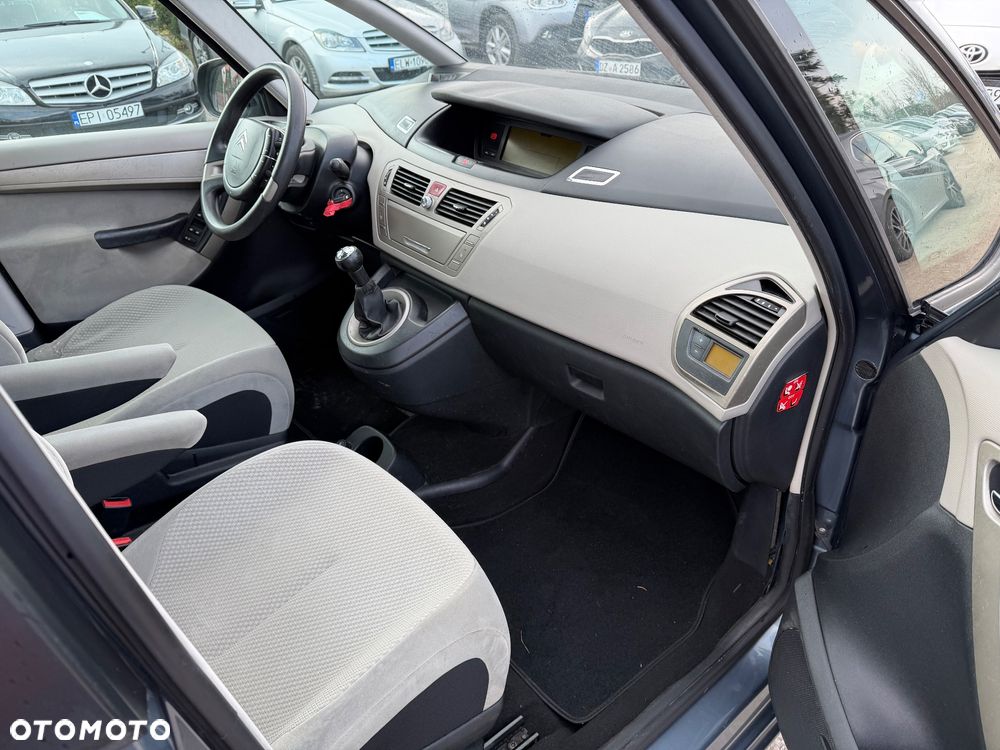 Citroën C4 Picasso 1.8 16V Tendance - 22