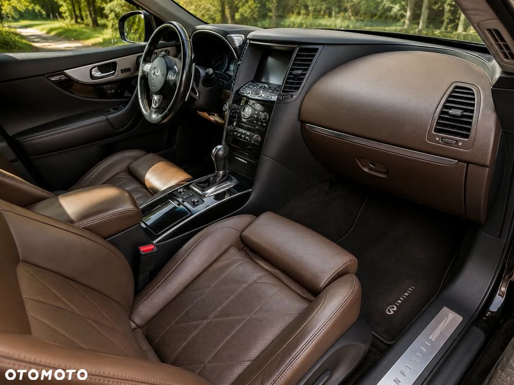 Infiniti FX FX30d S Premium - 17