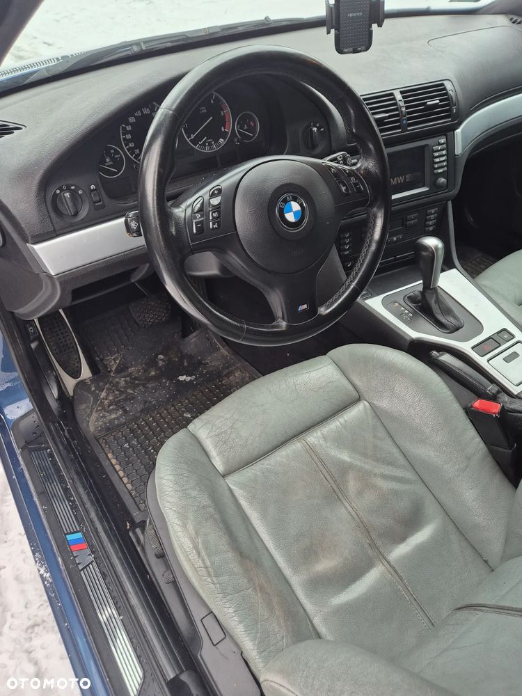 BMW 530D E39 Touring Seria 5 2002r LIFT Mpakiet Topasblau Metallic wszystkie części - 17