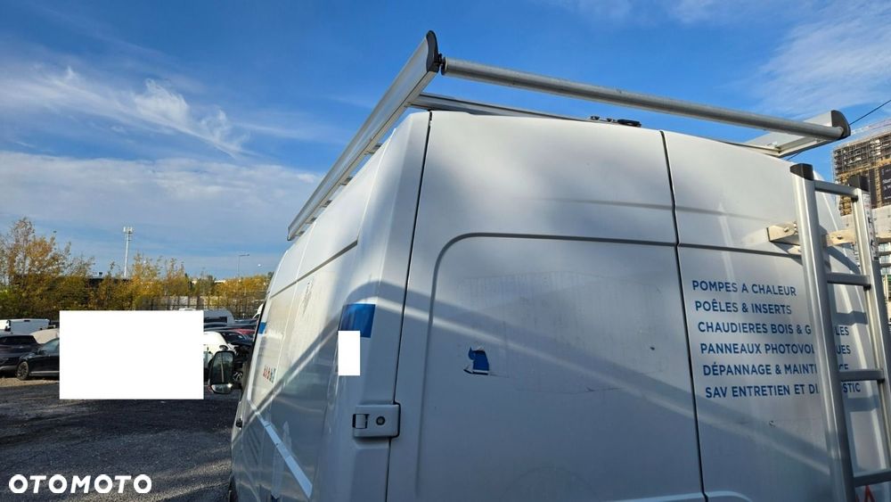 Nissan Interstar - 33