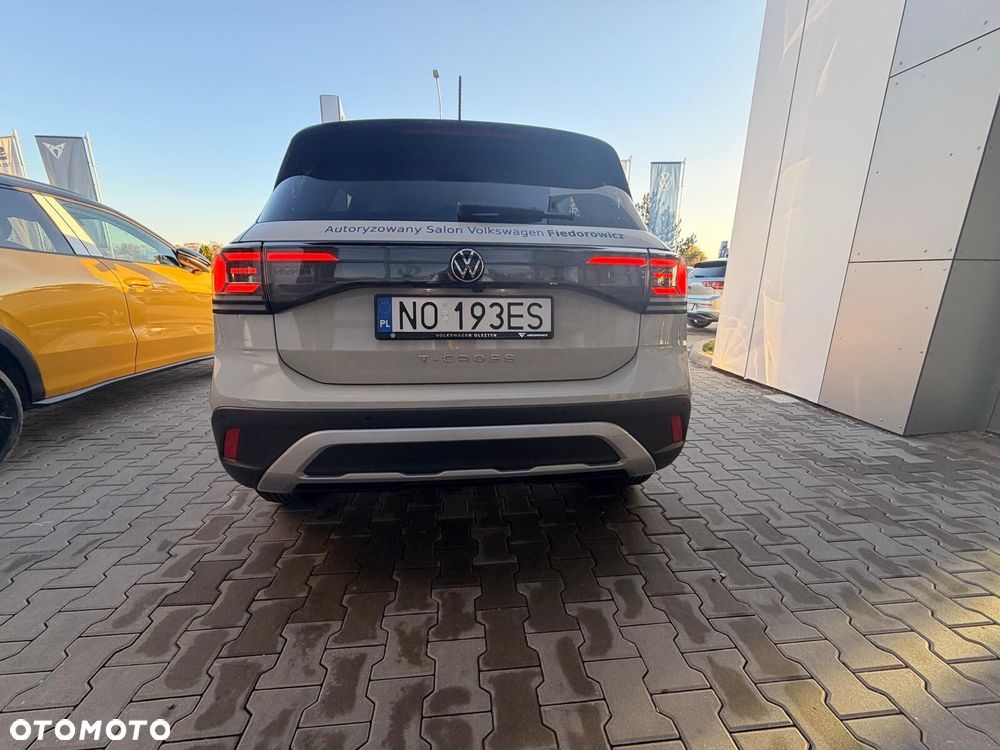 Volkswagen T-Cross - 3