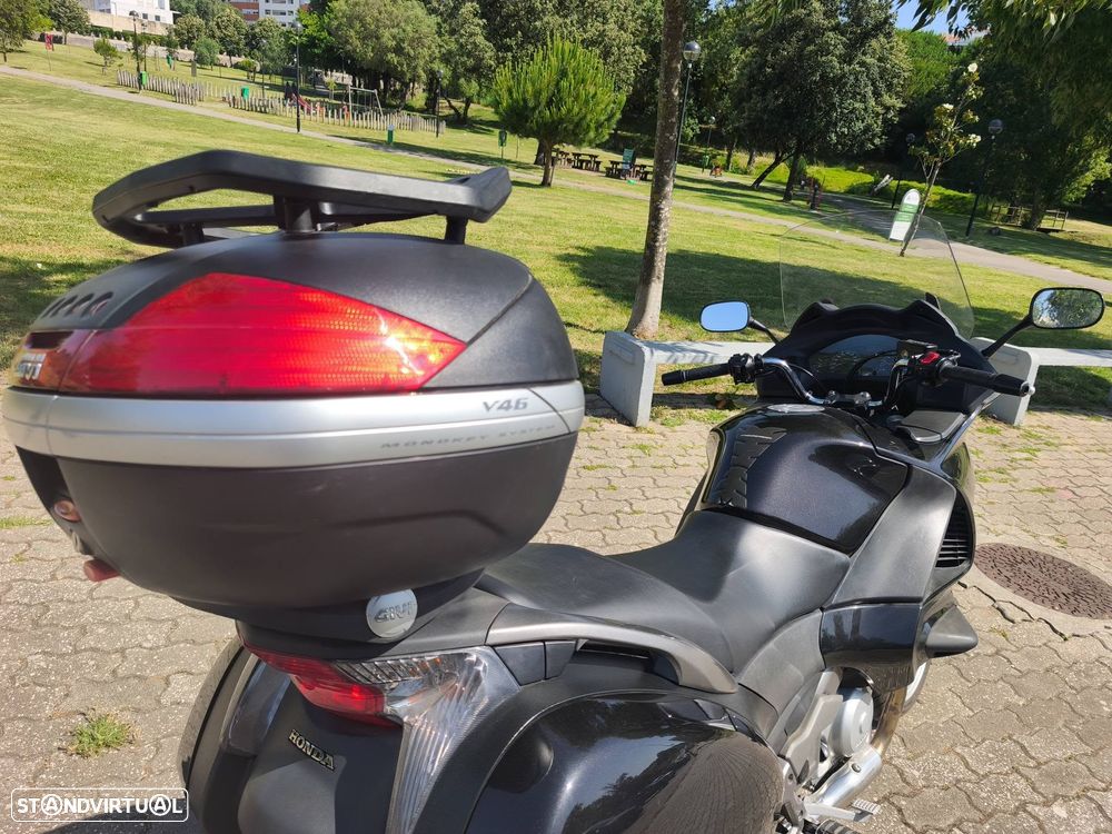 Honda Deauville 700 Abs - 12