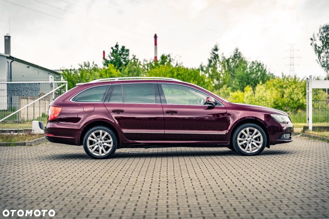Skoda Superb 2.0 TDI 4x4 Ambition DSG - 5